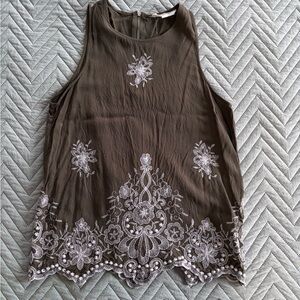 Love Tree Floral Embroidered Sleeveless Blouse - Brown